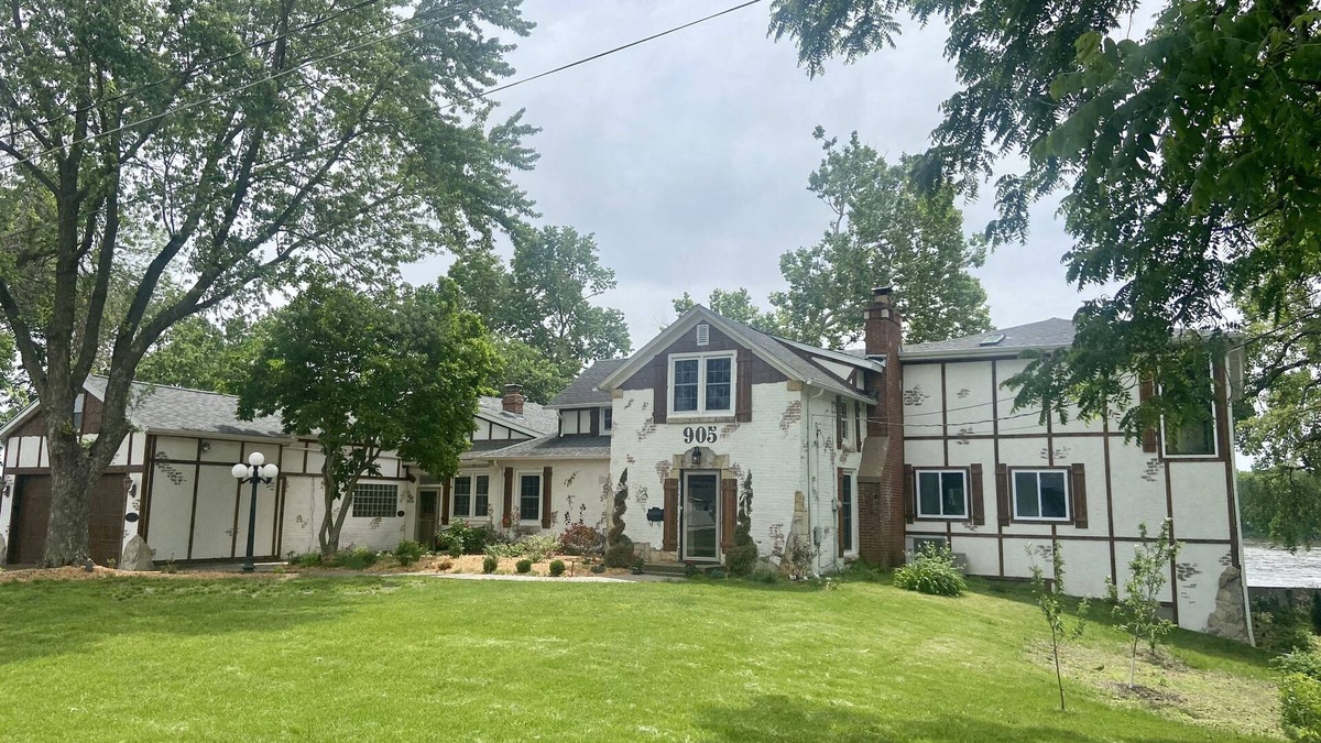 Camanche House | August Specials! Mississippi River Masterpiece!
