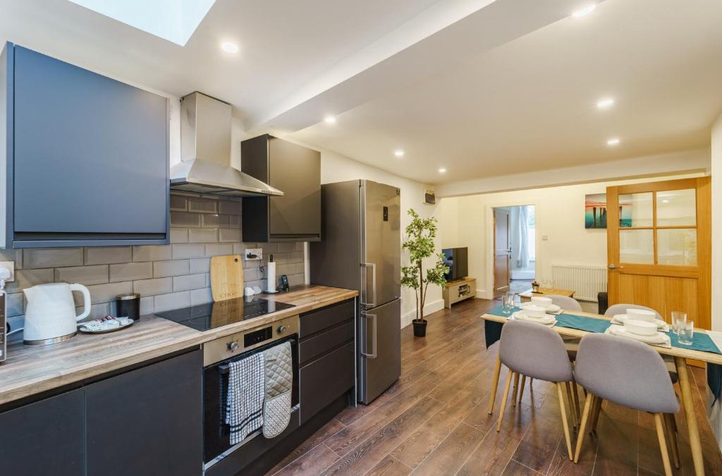 Moseley Apartment | Augusta lodge Moseley