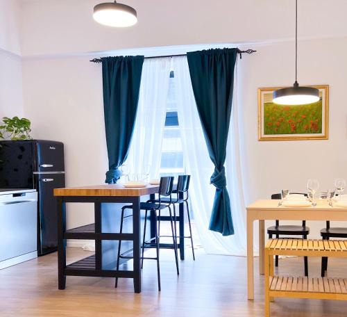 Idrija Apartment | Aumetz square apartment