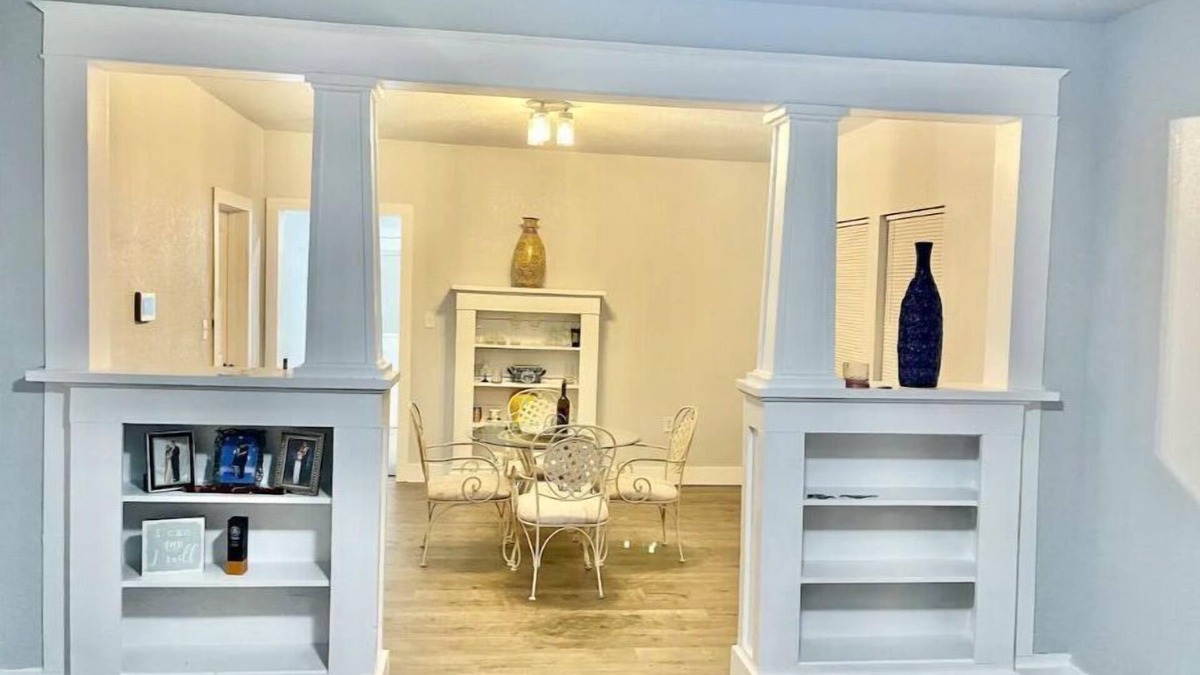 Bastrop Cottage | Aunt Elaine's Downtown Cottage