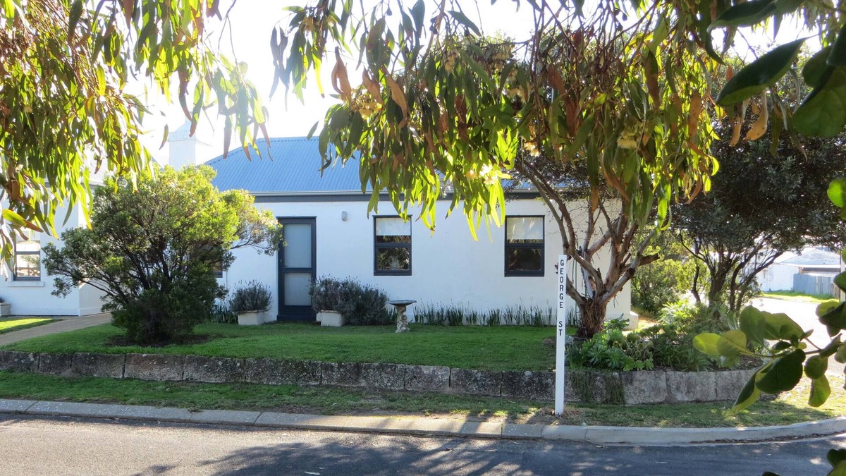 Waterhouse Cottage | Aunty Annie's Historic Cottage