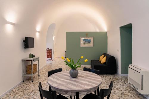 Modugno Apartment | Auriga Luxury Flat