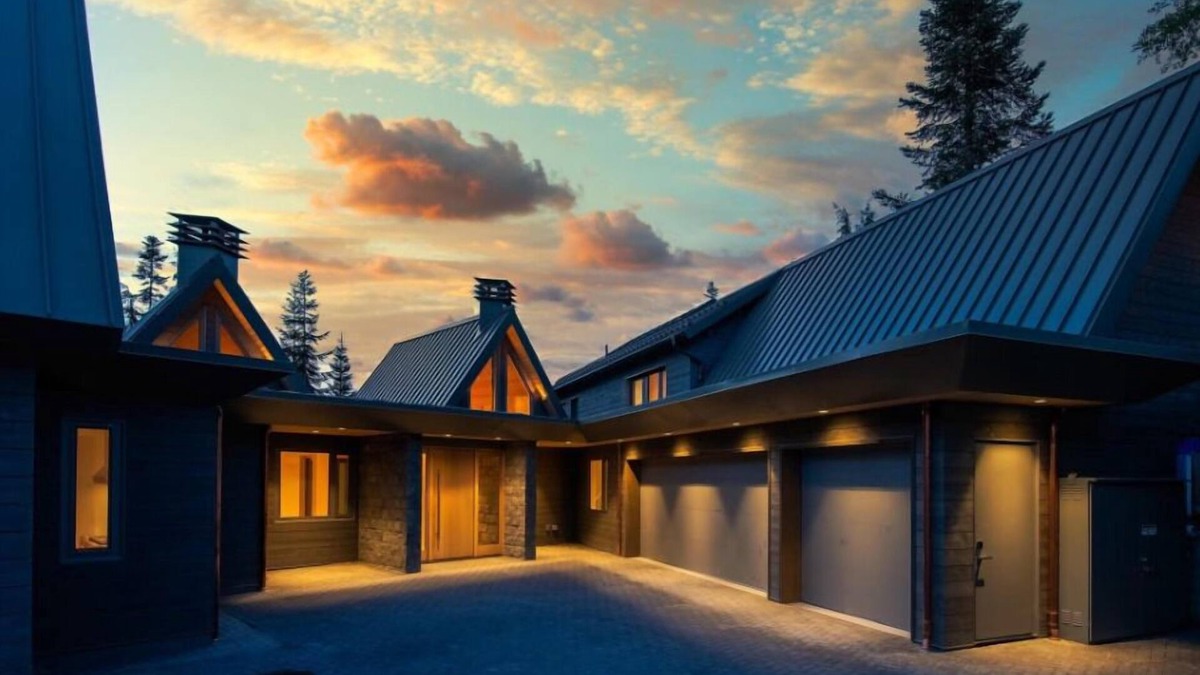 Whistler Creekside House | ❄︎Aurora Estate Kadenwood ❄︎ Luxury 6 BR/Hot Tub/Sauna/Gym/Private Gondola/Ski-In/Out/Bike-In/Out