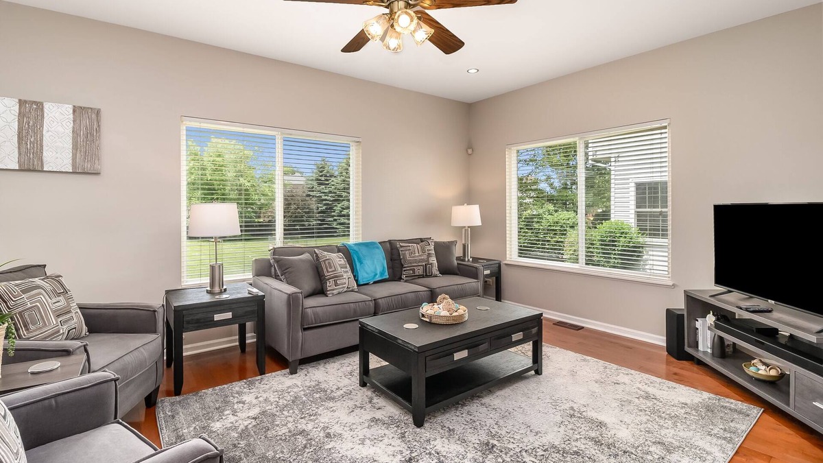 Fox Valley House | Aurora FHS Rental - Shiloh