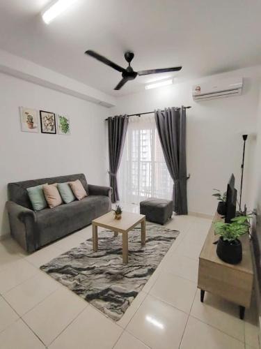 Kota Warisan Apartment | Aurora's Place at Alanis Residence