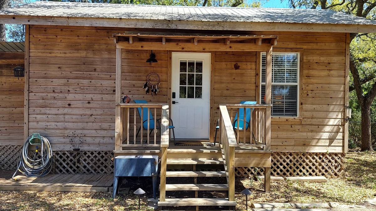 West Oak Hill Cabin | Austin Cabin