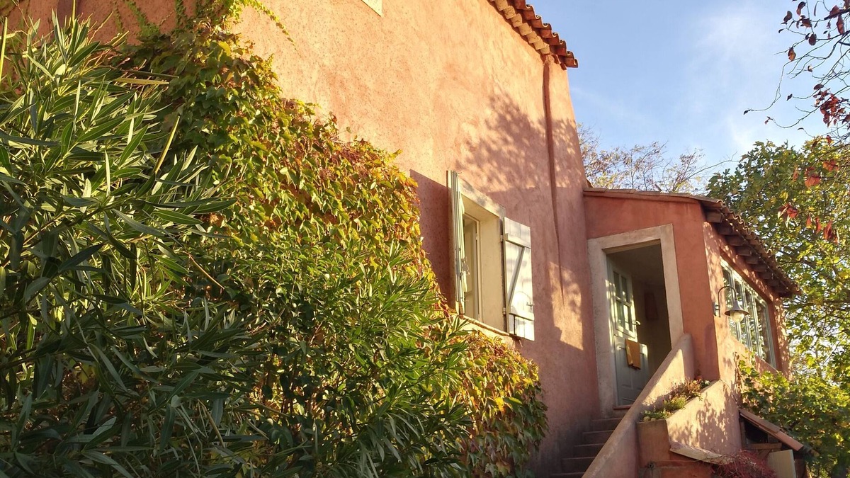 Rians House | Authentic and historic Provençal Village House with private garden
