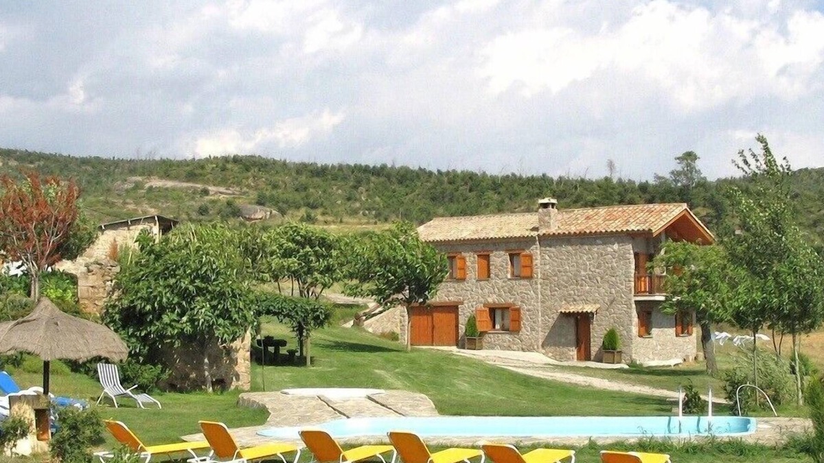 Gironella Villa | Authentic Catalan villa. A lovely pool, huge garden, terrace, BBQ, great view.