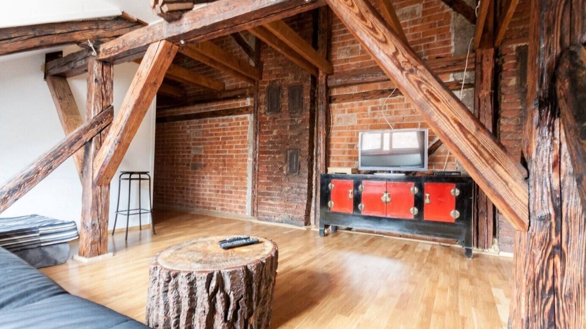 Kosice Old Town Apartment | Authentic & Charming Loft-directly in the center