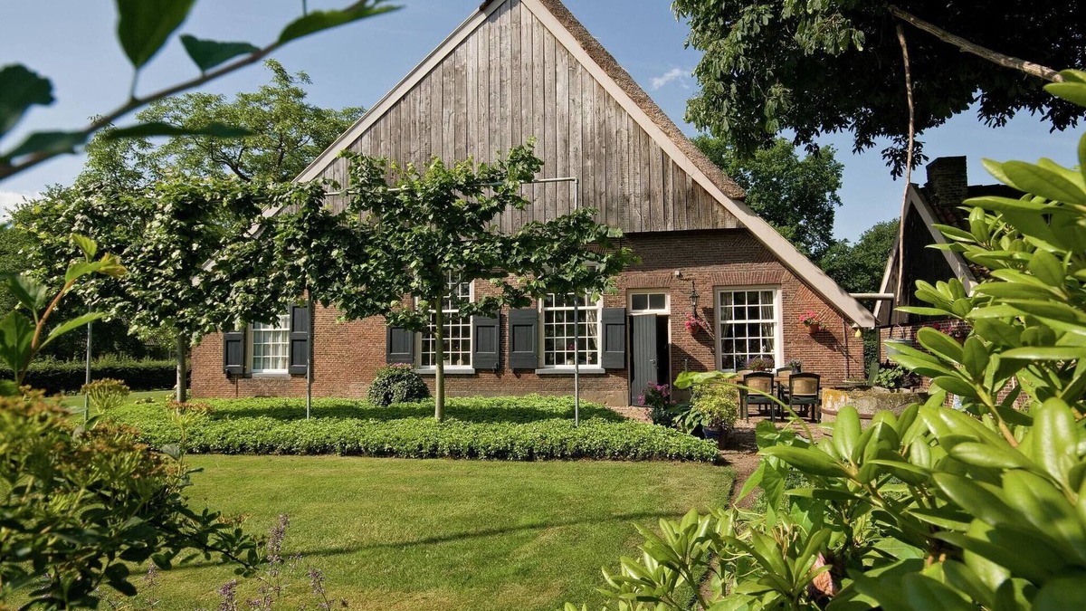 Municipality of Wierden House | Authentic haystack in Wierden with a terrace