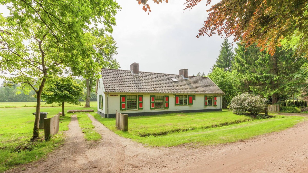 Municipality of Baarn House | Authentic holiday home near Baarn/Utrecht on an estate