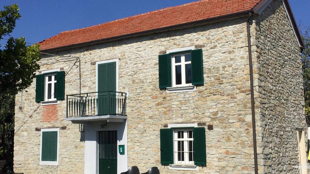 Cessole House | Authentic stone house in the heart of Piedmont - with pool and wild views