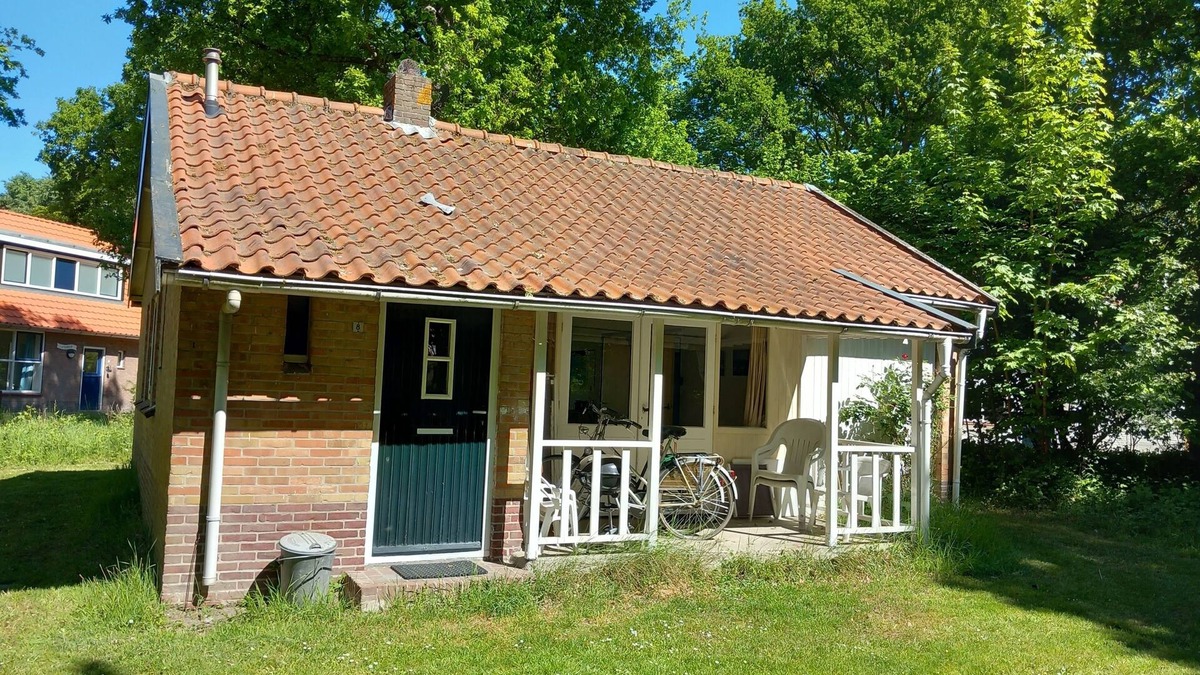 Breezand House | Authentic vacation home for 6 people in a unique location close to the beach.