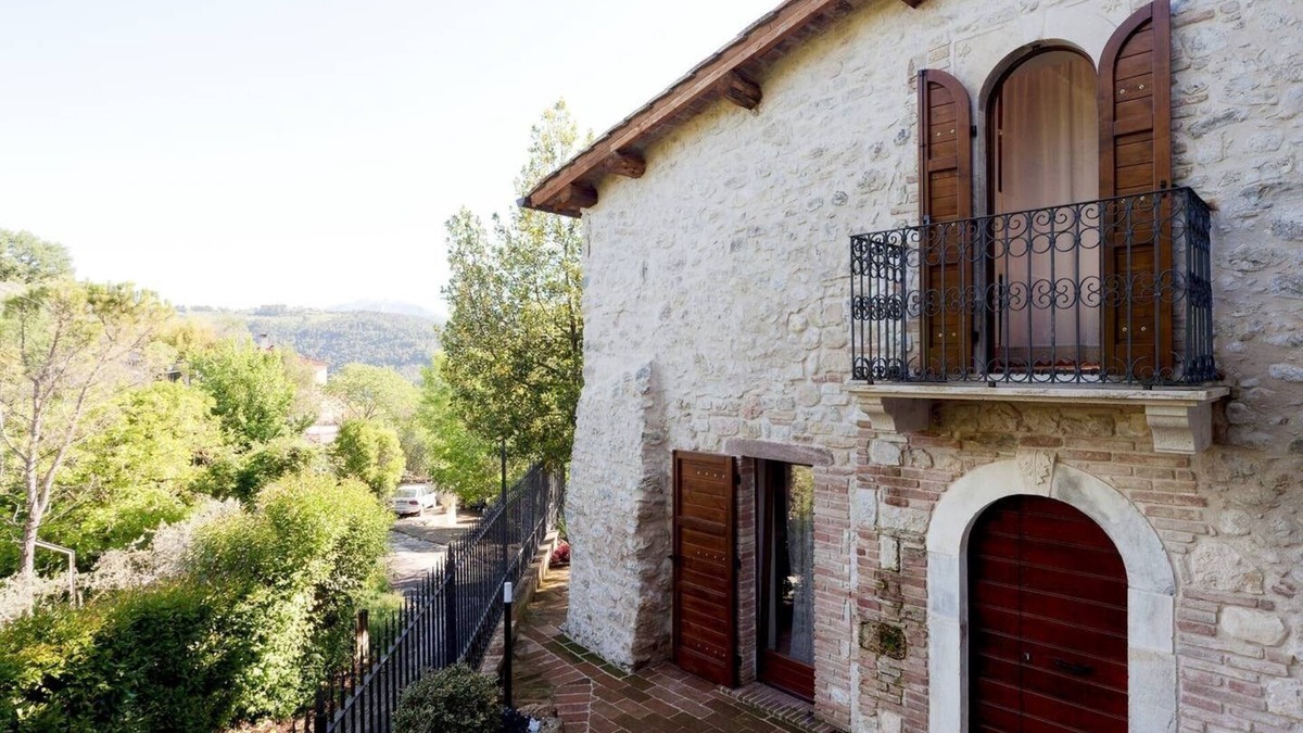 Precetto House | Authentic Villa surrounded by Nature CIN IT055032C29Z019674