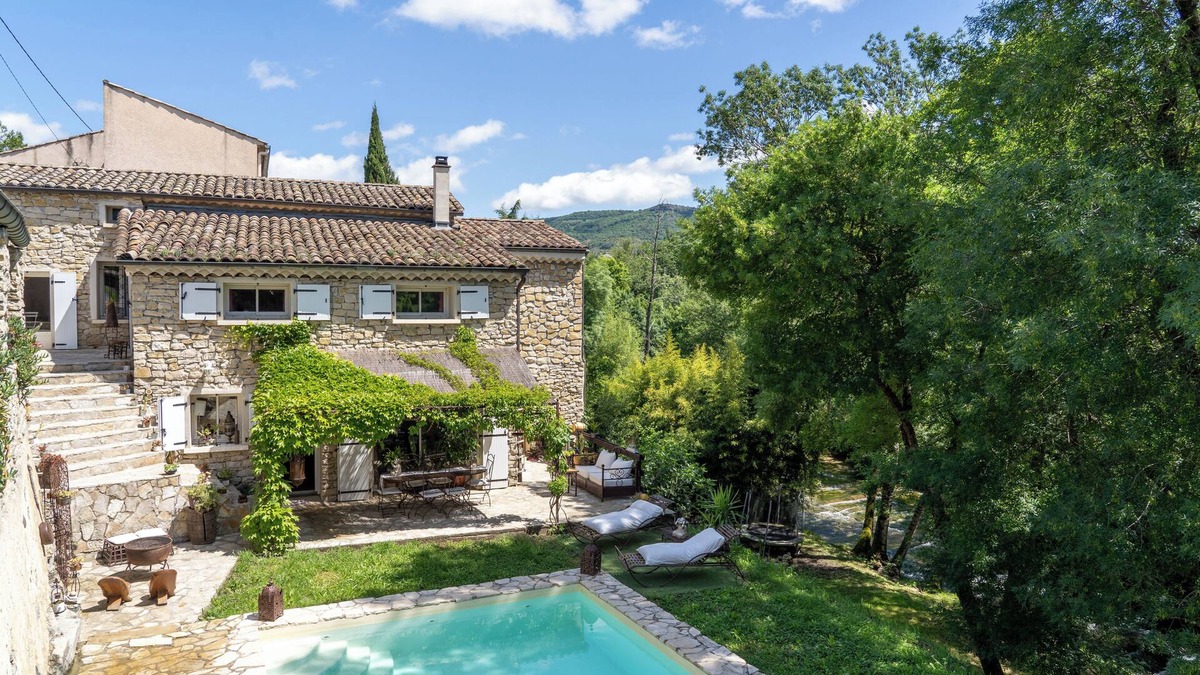 Alba-la-Romaine House | Authentique Maison D'ardèche Avec Piscine