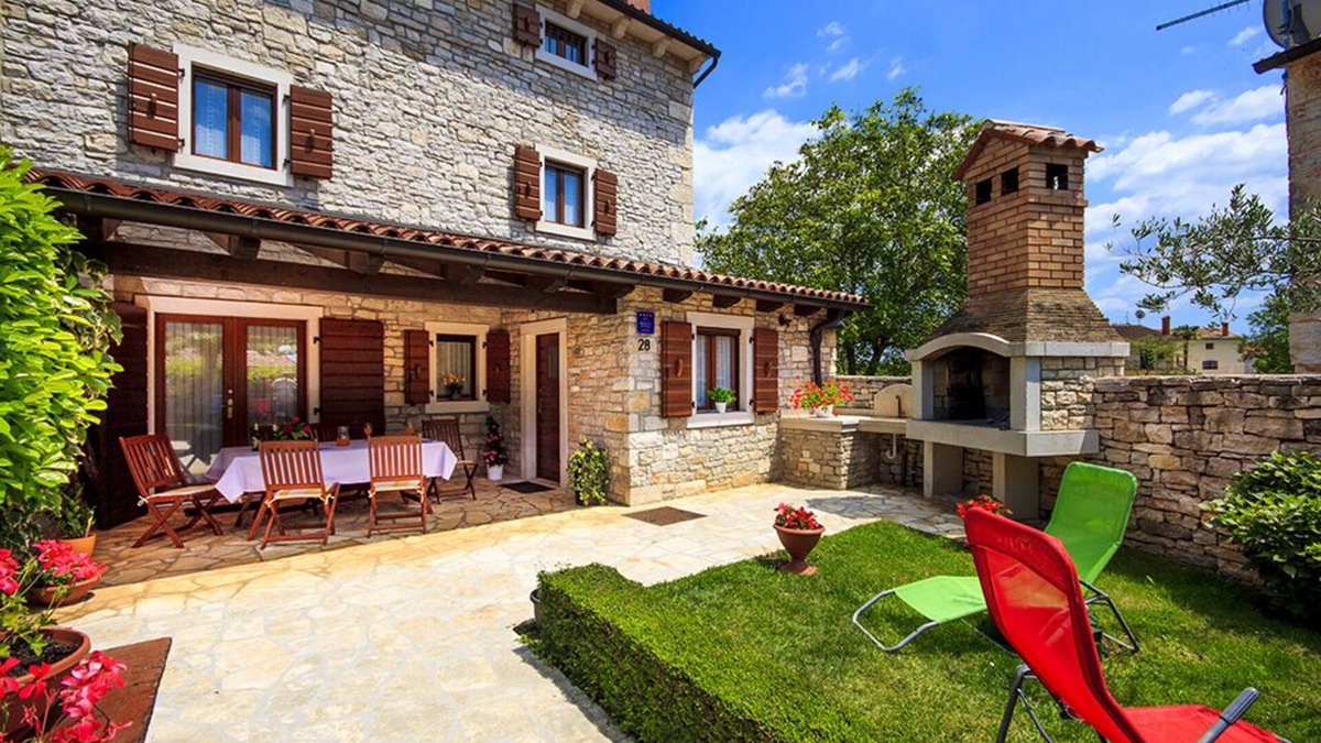 Krmed House | Autochthone Villa with Pool in Krmedn