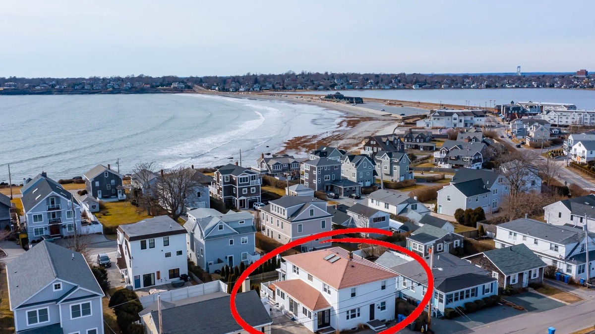 Easton's Point House | AUTUMN ESCAPE: "Middletown Beachside Charm, Newport Adventures"