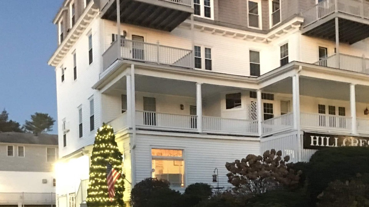 Cape Neddick Resort | Autumn in New England