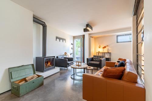Yvoir House | Aux Berges du Bocq