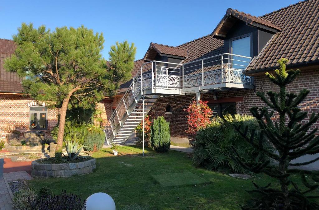 Fleurbaix House | Aux Herbes Hautes