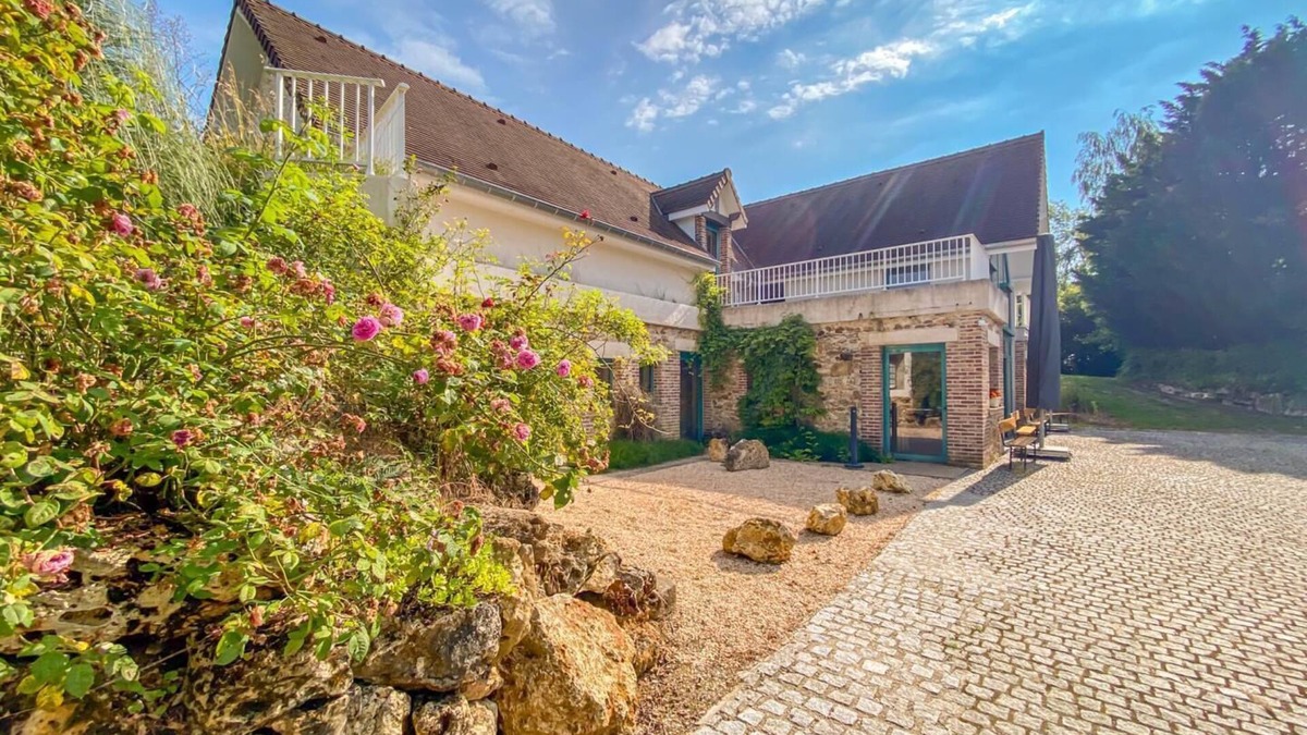 Leuvrigny House | Aux Hirondelles du Chêne - L'Ecureuil