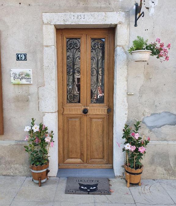 Ceyzerieu House | Aux Portes Du Marais
