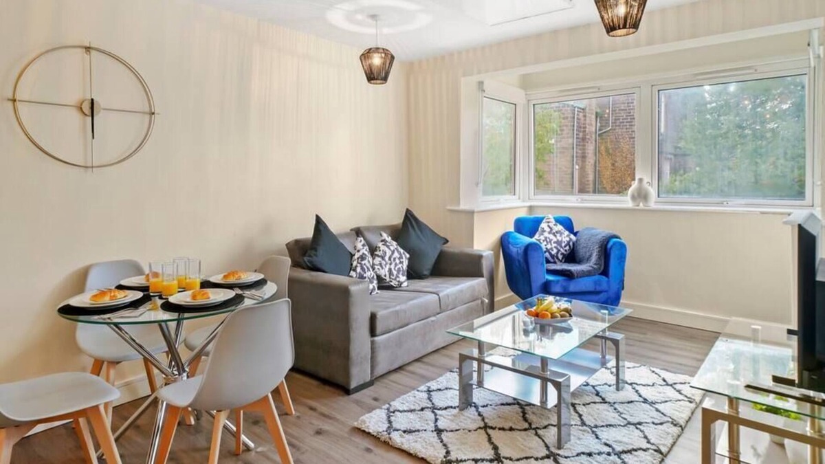 Rotherham Apartment | AV Stays Rotherham 2 Bed - Contractors Welcome/Free Parking