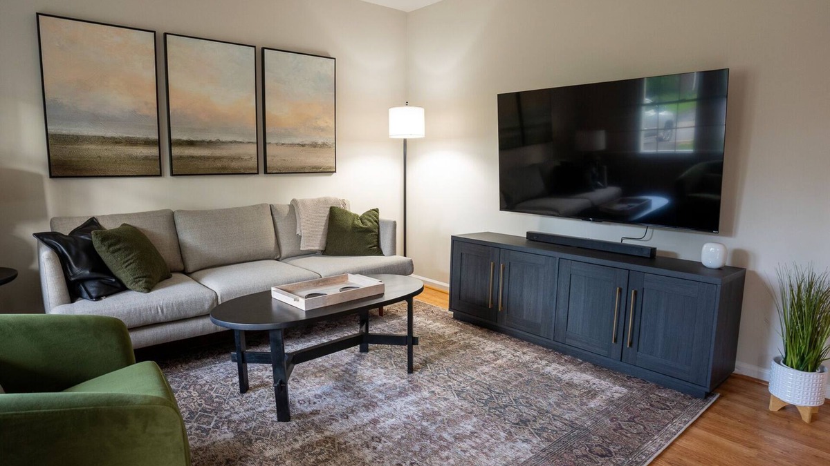 Northeast Raleigh House | Available as 30 day minimum or short term. Has office, deck, and big back yard.