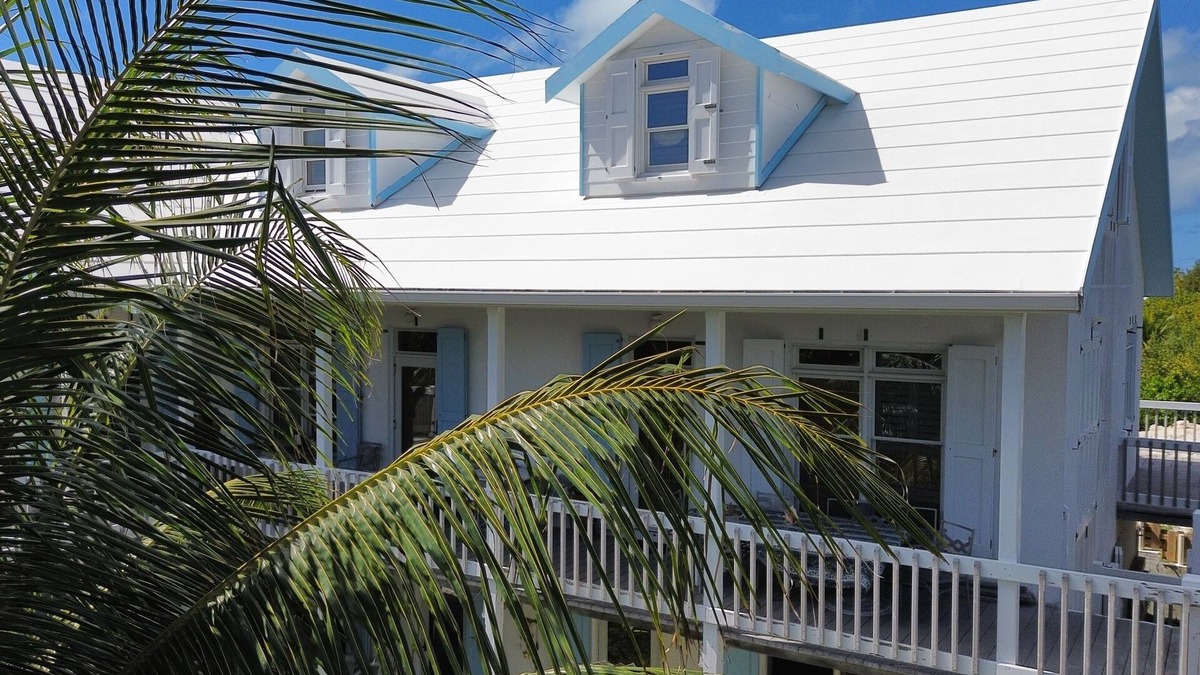 Man O War Cay Apartment | Available! - Man O War Cay with dock slip
