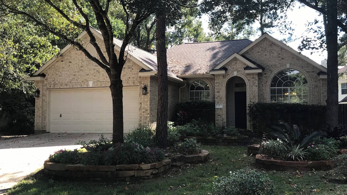 Alden Bridge House | Available now! Quiet cul-de-sac in The Woodlands, Huge fenced backyard