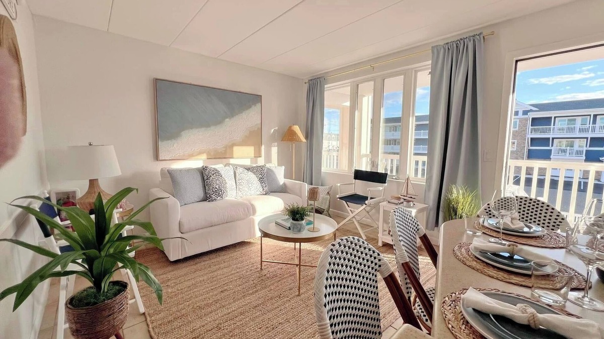 Stone Harbor Apartment | Avalon Beach Condo