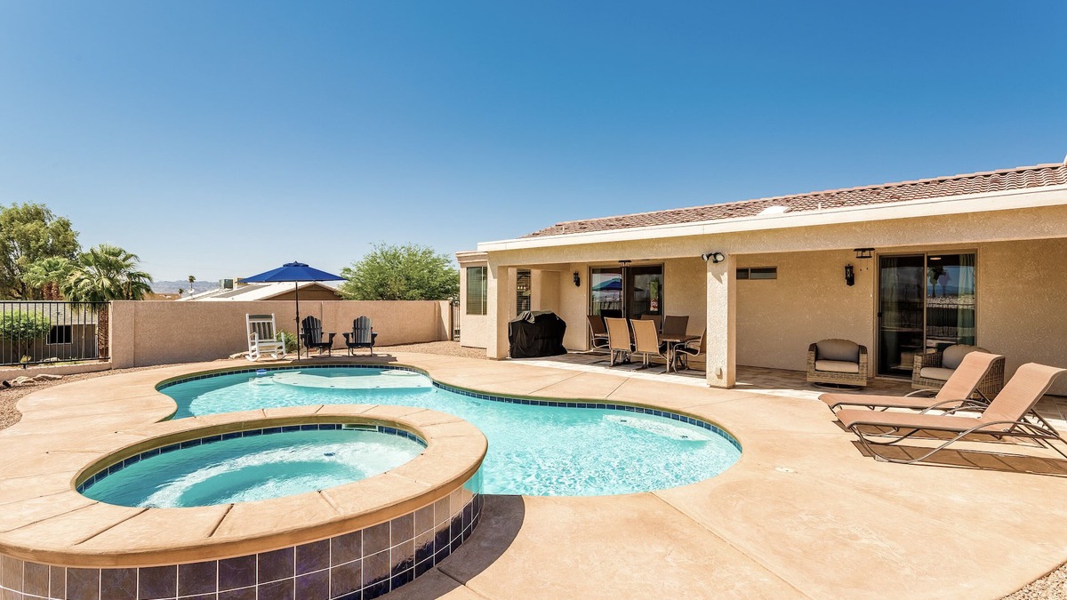 Lake Havasu City House | Avalon Oasis with Pool/Spa, 4 Bedrooms, Private Casita, Close to Lake!