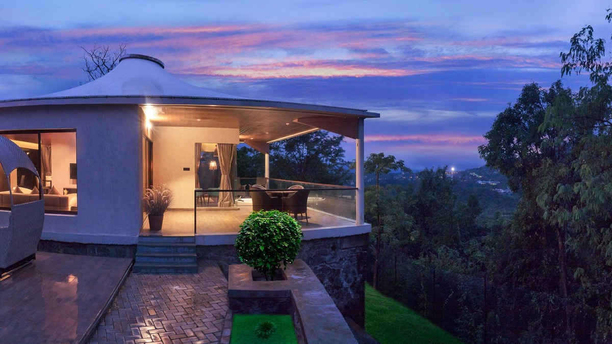 Aamby Valley City Hotel | Aveda Suites at Aamby Valley City