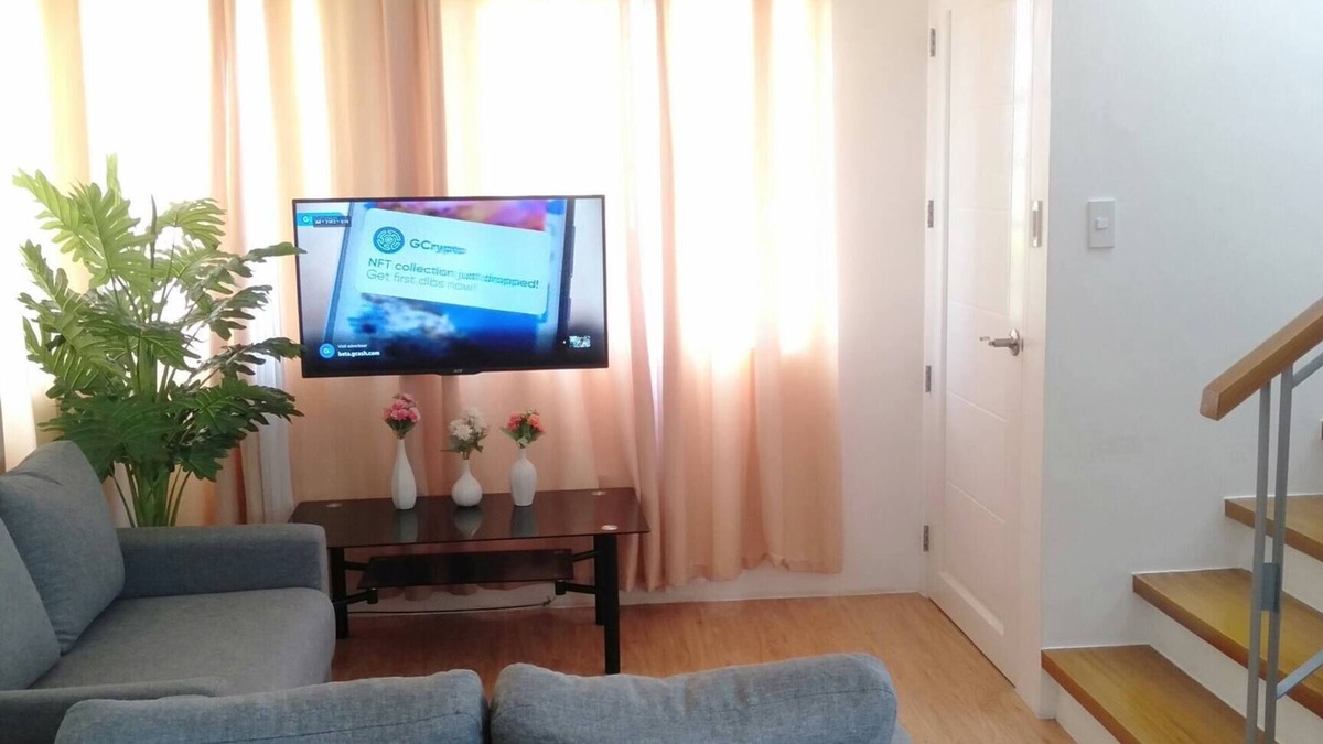 Talisay House | Avida 3-Bedroom Vacation House with Pool
