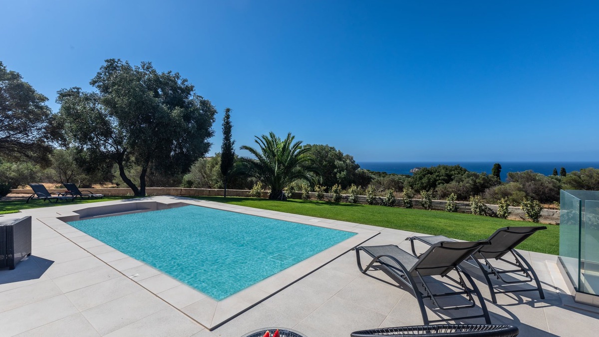 Svoronata House | AVITHOS BLUE VILLA