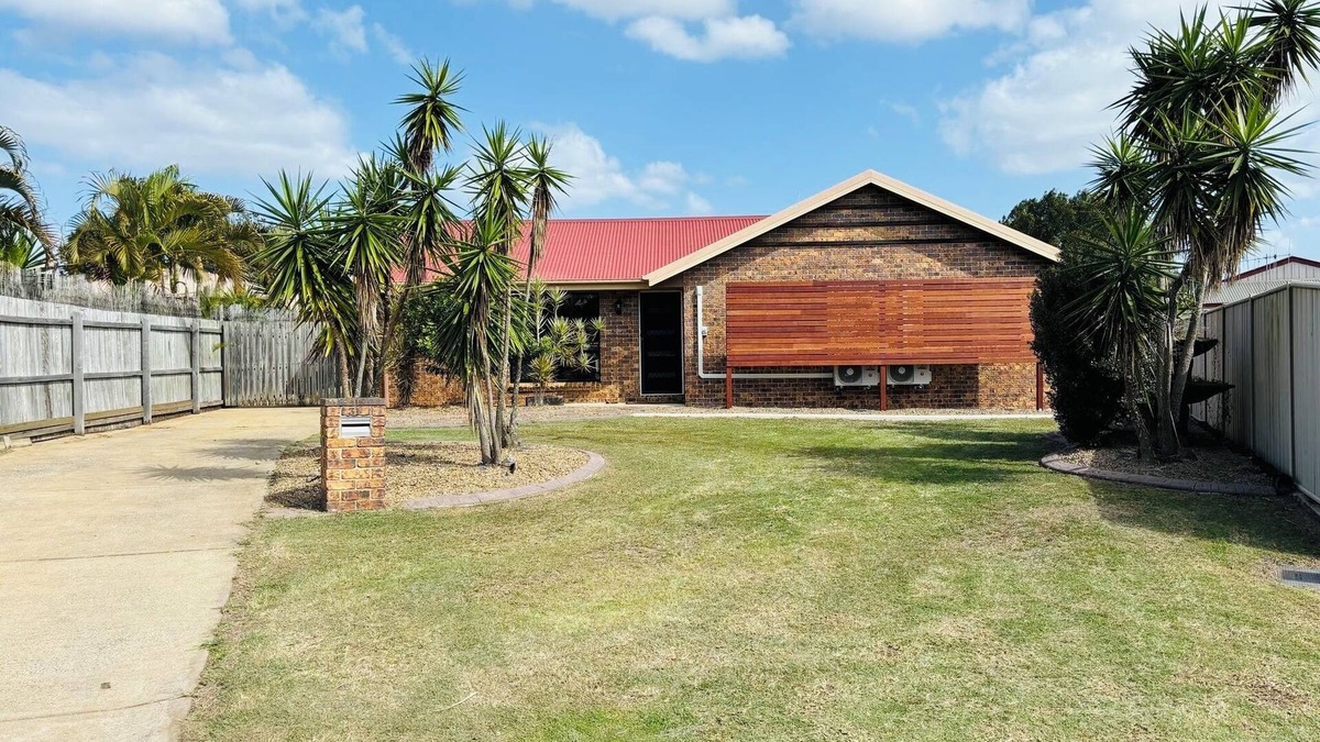 Avoca House | Avoca House - Family, Tradie and Pet Friendly House with Shed, Wifi, Parking.