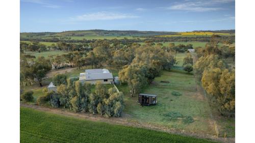 Beverley House | Avon River Homestead by Tiny Away