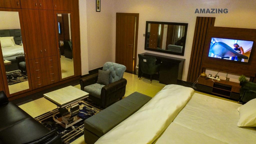 Mbasere Apartment | Avrum Apartment Jabi