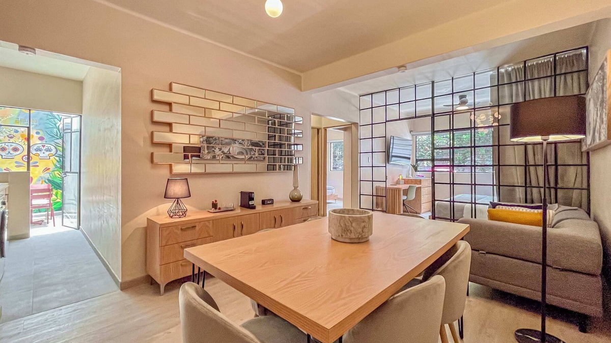 Benito Juarez Apartment | Awaken your senses in this garden apartment