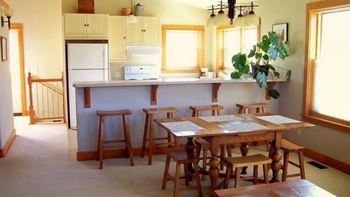 Ridgway Apartment | Award Winning Cow Creek Suite: Edge-Of-Town Quiet & Convenience With Great Views