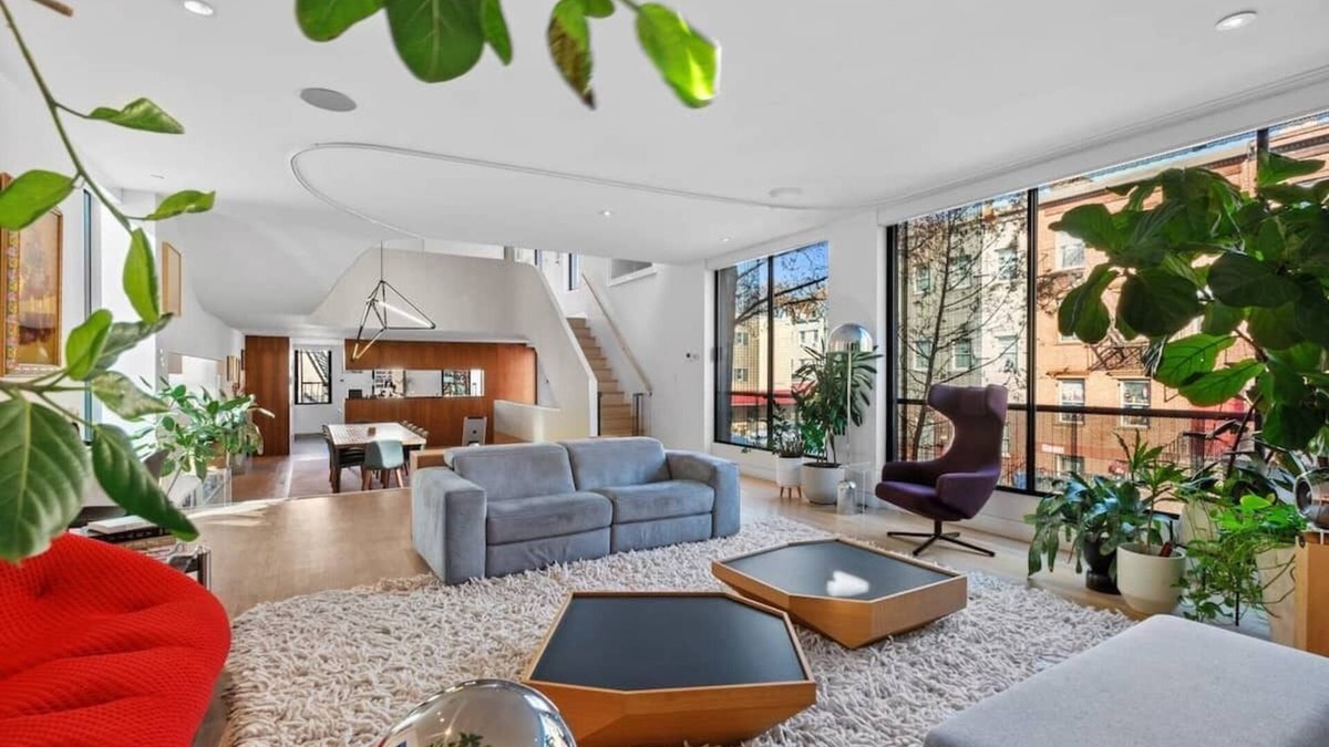Williamsburg House | Award-winning Spacious Townhouse in Williamsburg