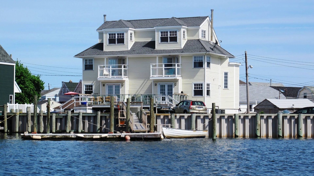 Broad Channel House | Away From it All