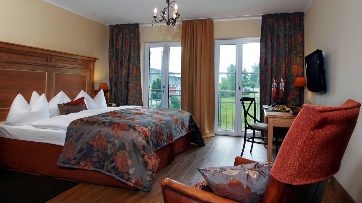 Großnobach Hotel | Away from the hustle and bustle and yet close to the city - with perfect transport links