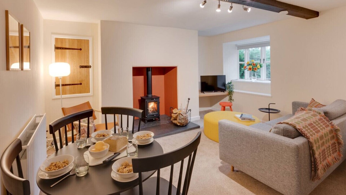 Pentre-Foelas House | Awen Foelas - Two Bedroom House, Sleeps 4