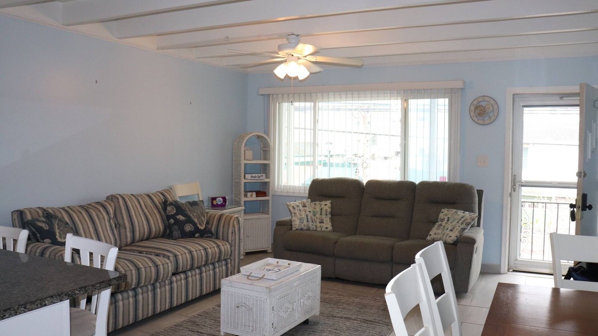 Sea Isle City Condo | Awesome 1BR located in the heart of Sea Isle!