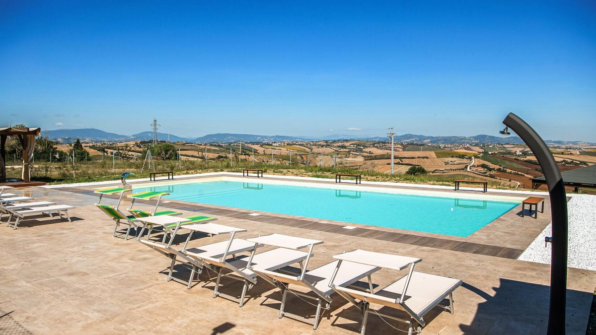Ponte Rio Apartment | Awesome apartment in Terre Roveresche
