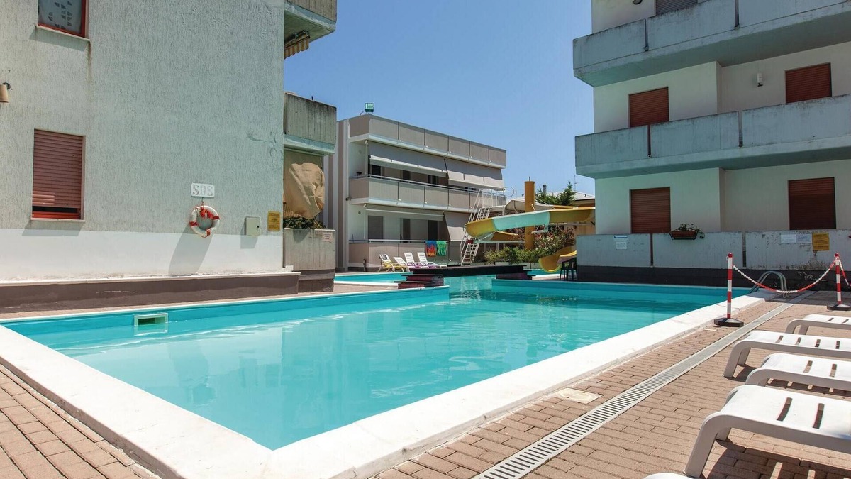 Alba Adriatica Apartment | Awesome apartment in Alba Adriatica