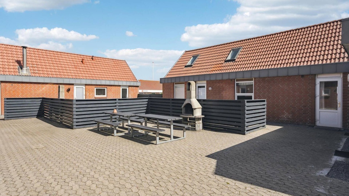 Hvide Sande Apartment | Awesome apartment in Hvide Sande