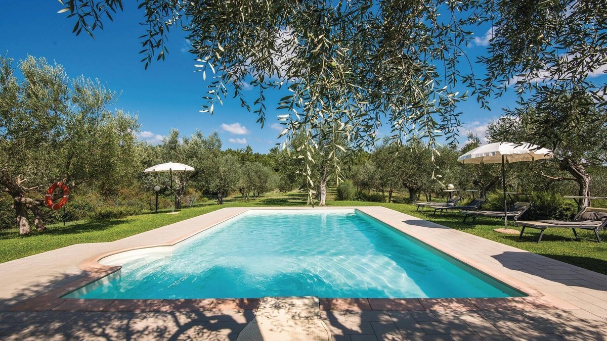 Lucignano Apartment | Awesome apartment in Lucignano AR