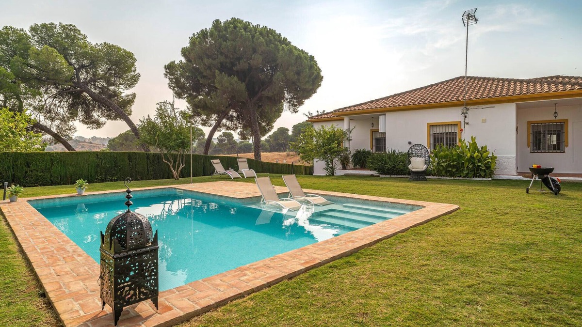 Villanueva del Rio y Minas House | Awesome home in Villanueva del Rio y M